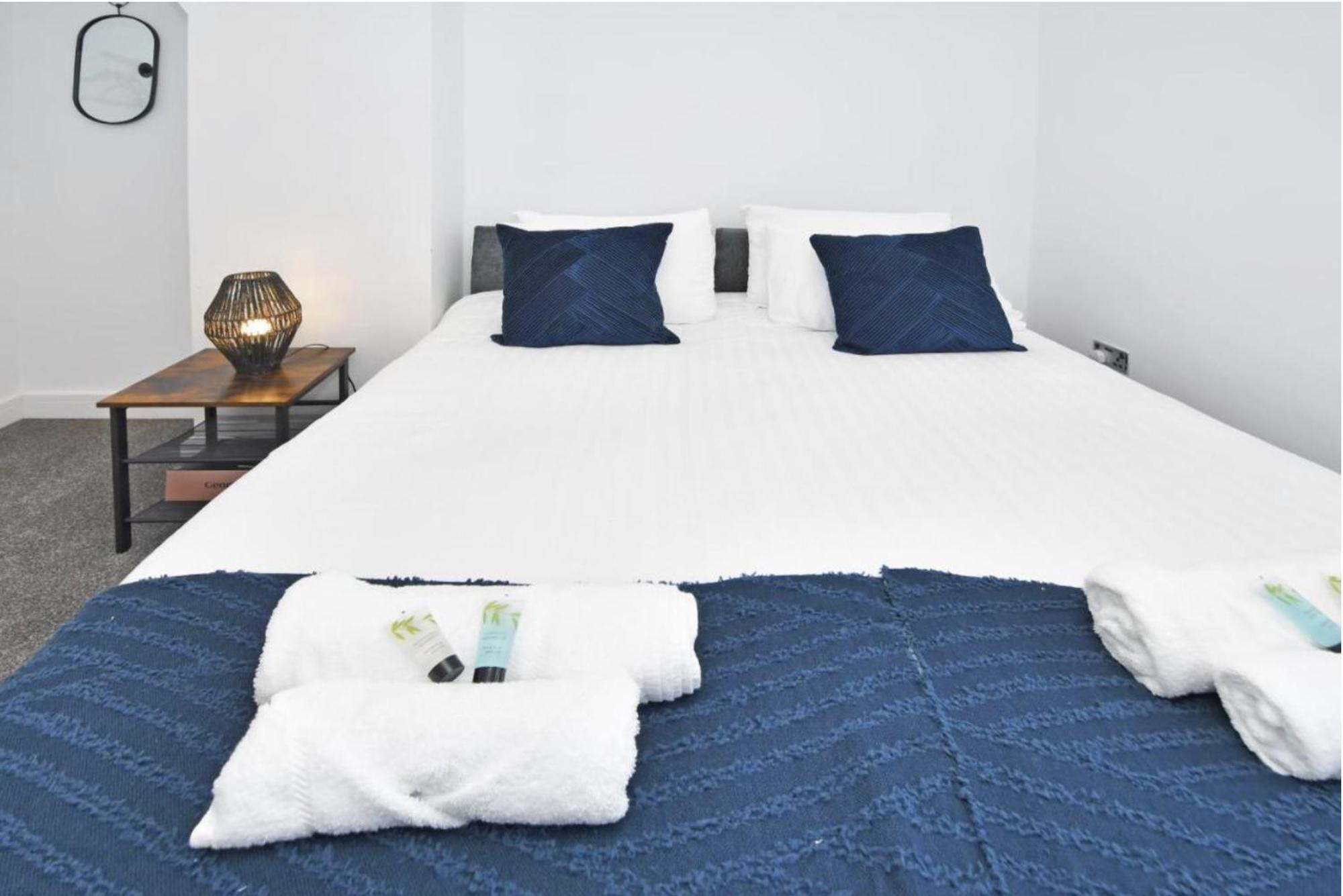 Вилла Townhouse @ 20 Penkhull New Road Stoke Экстерьер фото